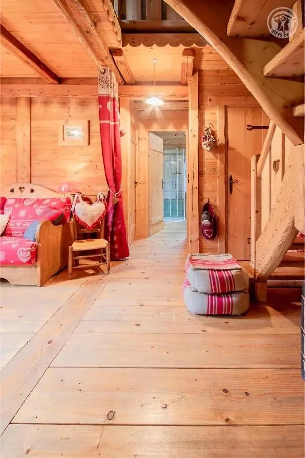 Chalet De Marie Proche Des Saisies Queige 0*,
